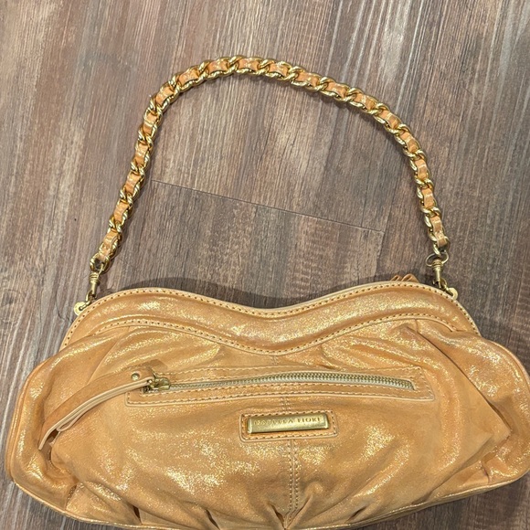 Isabella Fiore GORGEOUS Gold Shimmer Leather shoulder/handbag - Picture 2 of 10